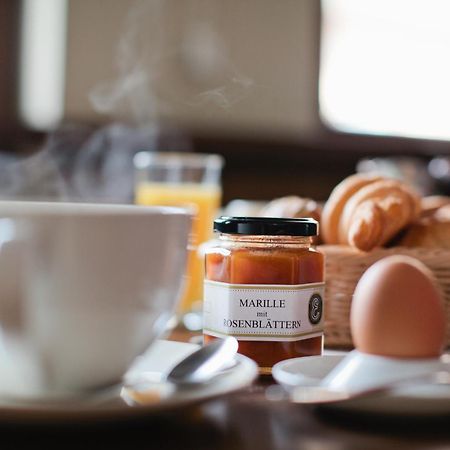 Neuwirt - Boutiquehotel & Wirtshaus บาดวีเกาน์ ภายนอก รูปภาพ