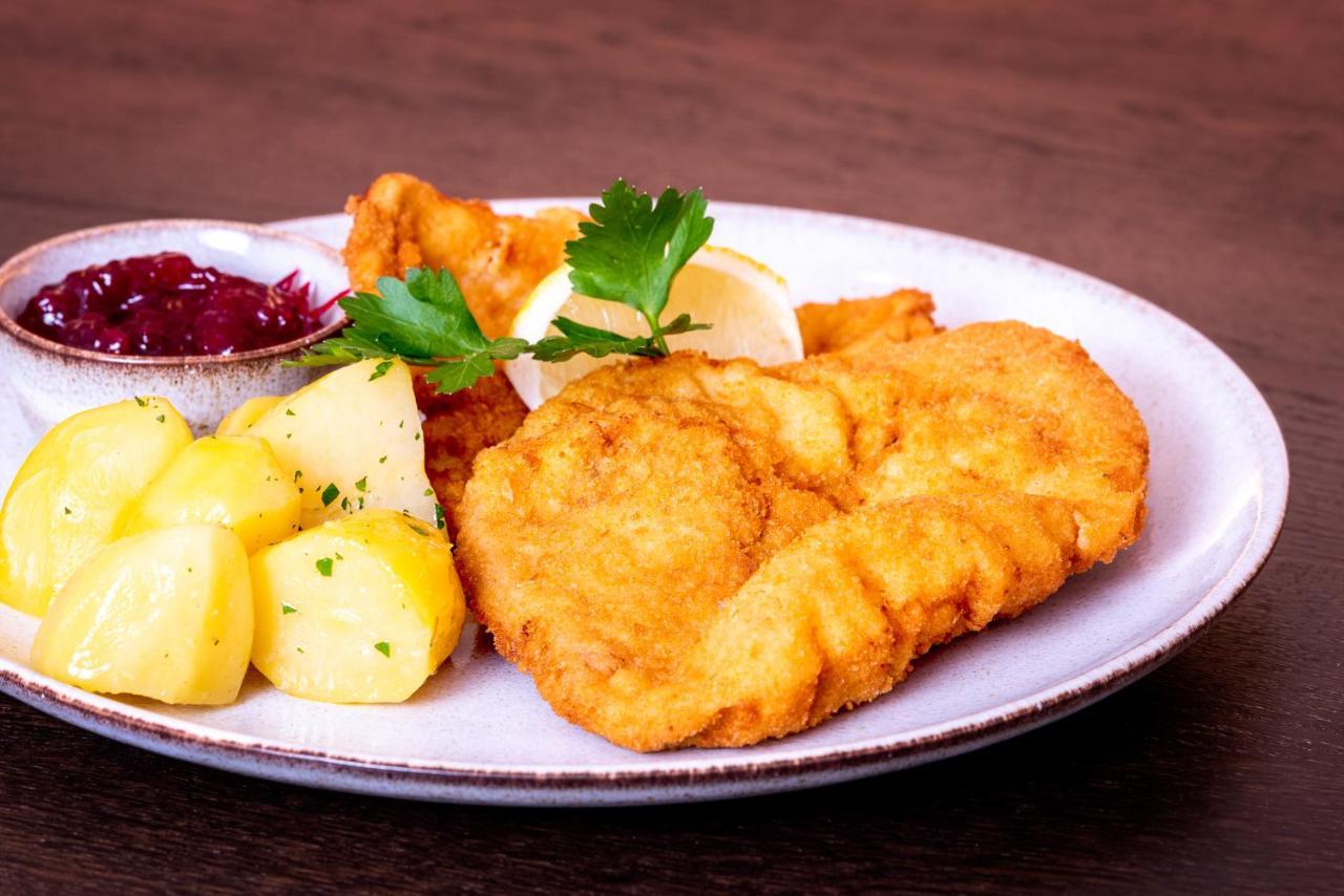 Neuwirt - Boutiquehotel & Wirtshaus บาดวีเกาน์ ภายนอก รูปภาพ