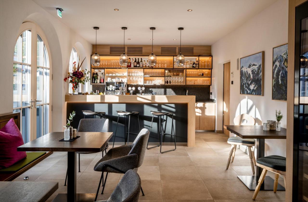 Neuwirt - Boutiquehotel & Wirtshaus บาดวีเกาน์ ภายนอก รูปภาพ