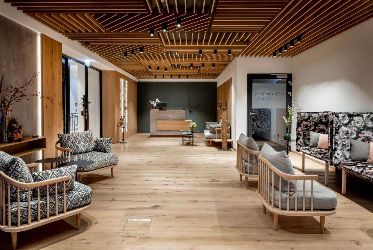 Neuwirt - Boutiquehotel & Wirtshaus บาดวีเกาน์ ภายนอก รูปภาพ